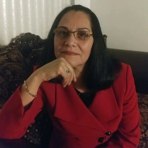 Meet your Posher, Imelda